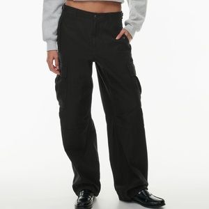 Aritzia TNA supply cargo pants